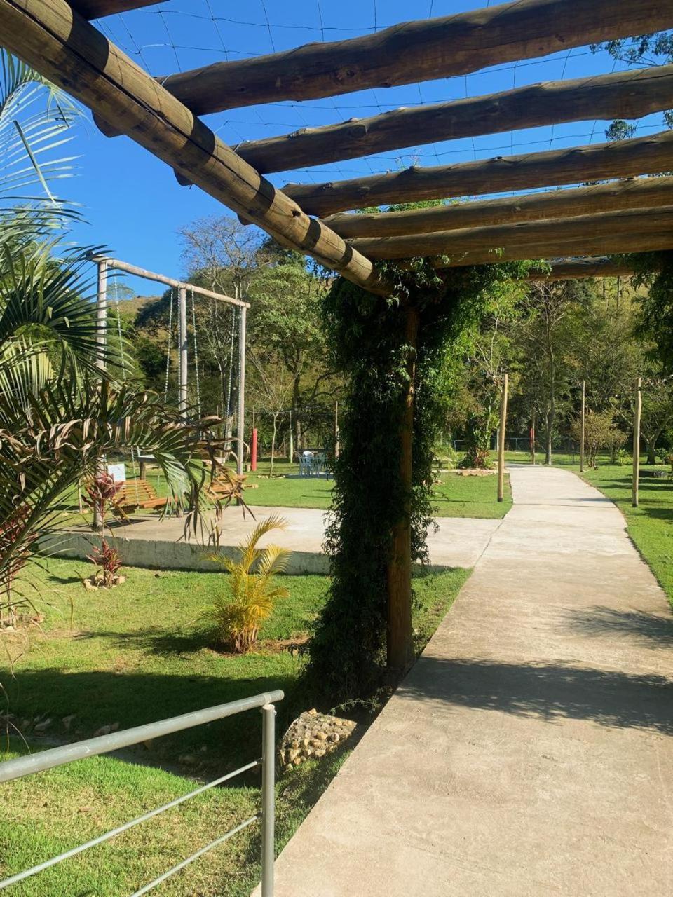 Pousada E Restaurante Bora Bora Da Serra São Bento do Sapucaí Exterior foto